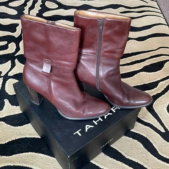 Tahari Ankle Boots - Picture 1 of 3